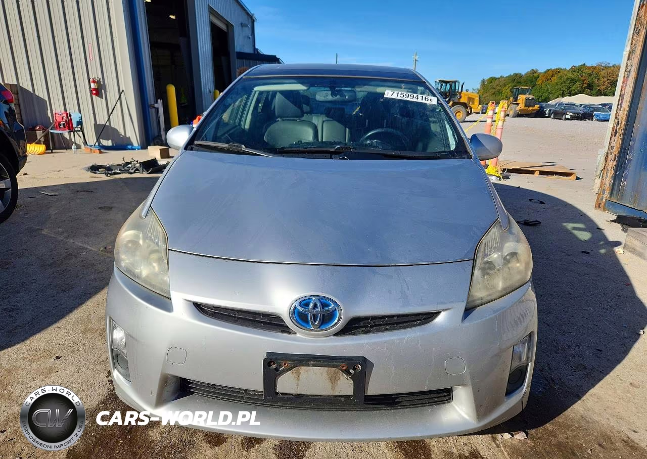 2011 Toyota Prius Four VIN:JTDKN3DU9B5290687 - 5