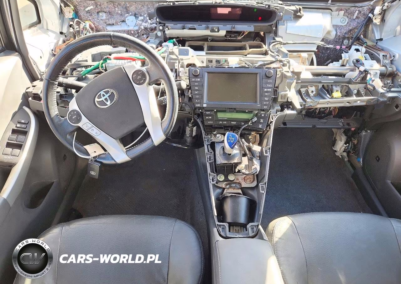 2011 Toyota Prius Four VIN:JTDKN3DU9B5290687 - 8