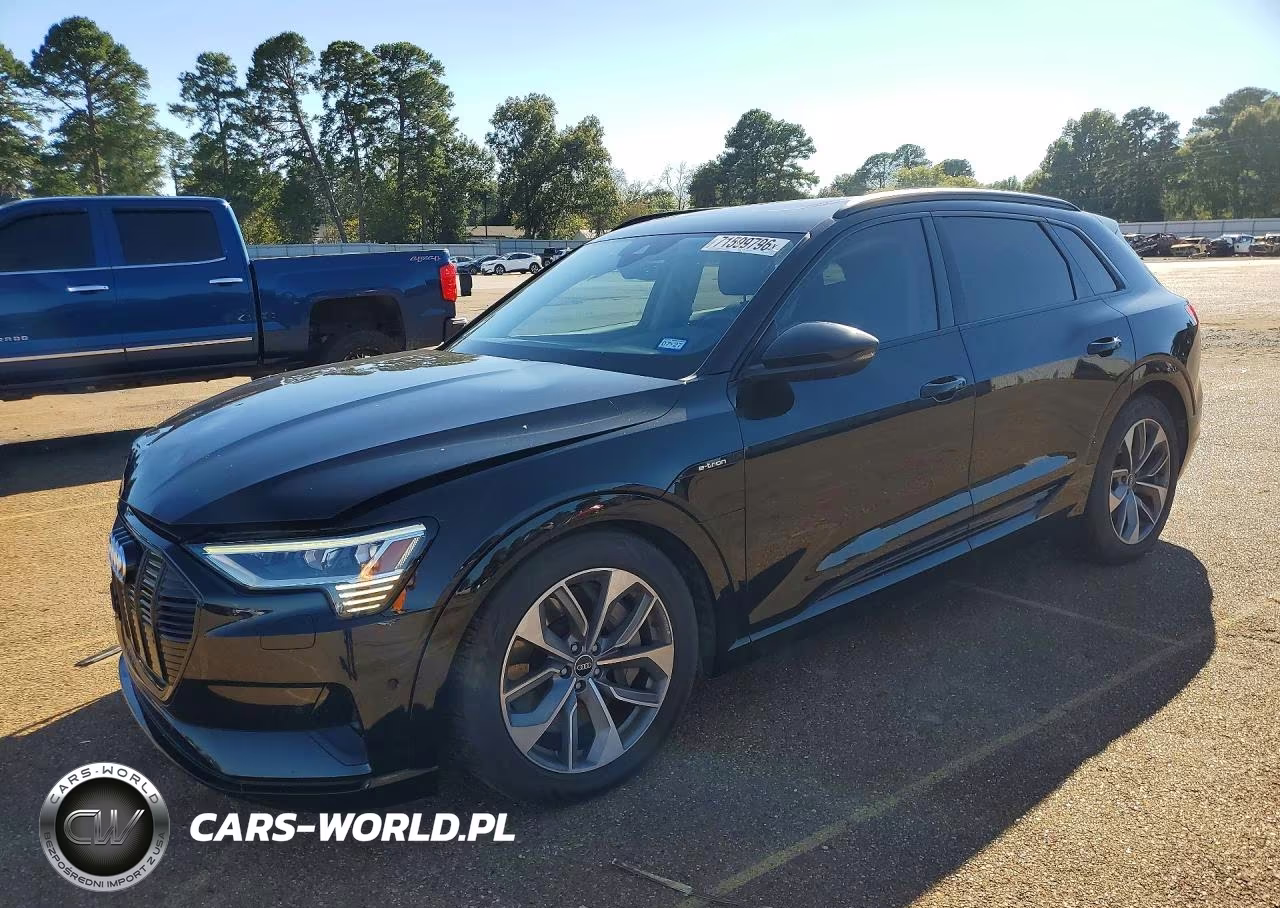 2021 Audi E-Tron Premium Plus
