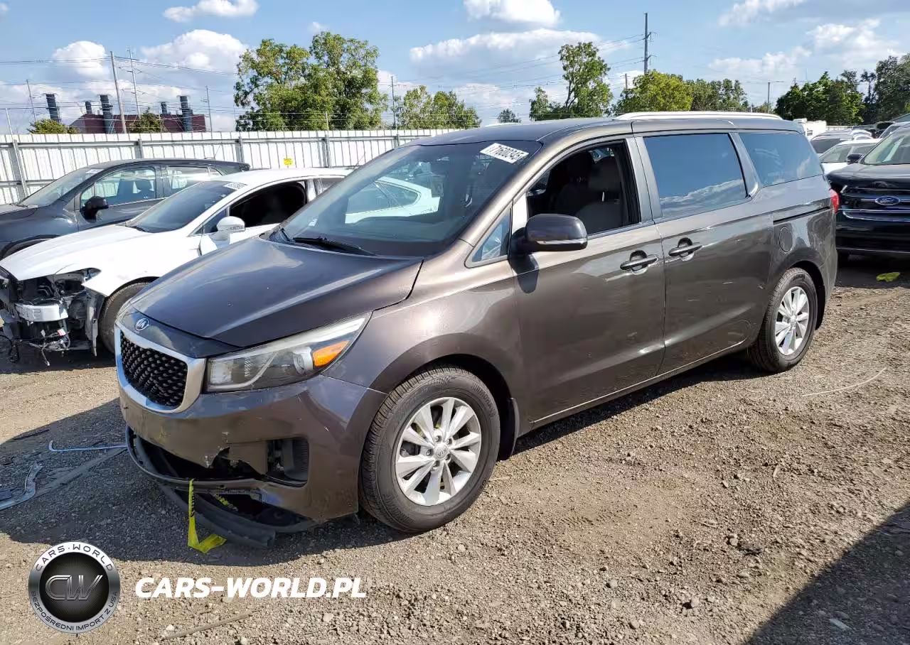 2015 Kia Sedona Lx