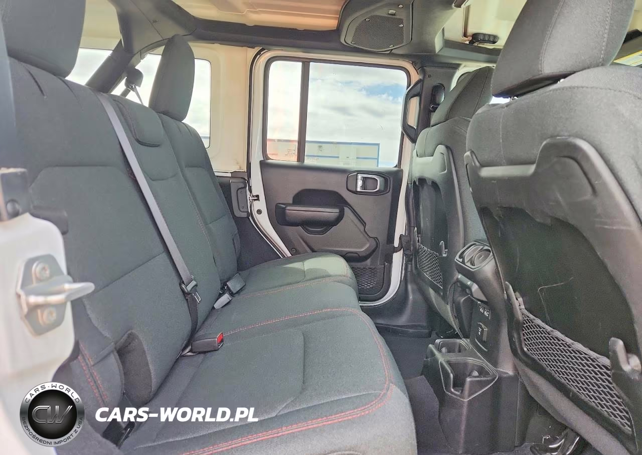 2025 Jeep Wrangler Rubicon VIN:1C4PJXFN1SW526600 - 10