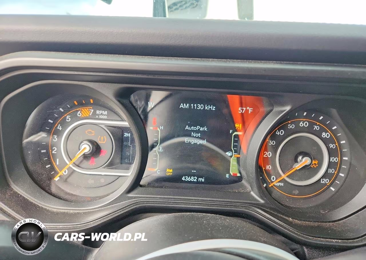 2025 Jeep Wrangler Rubicon VIN:1C4PJXFN1SW526600 - 9