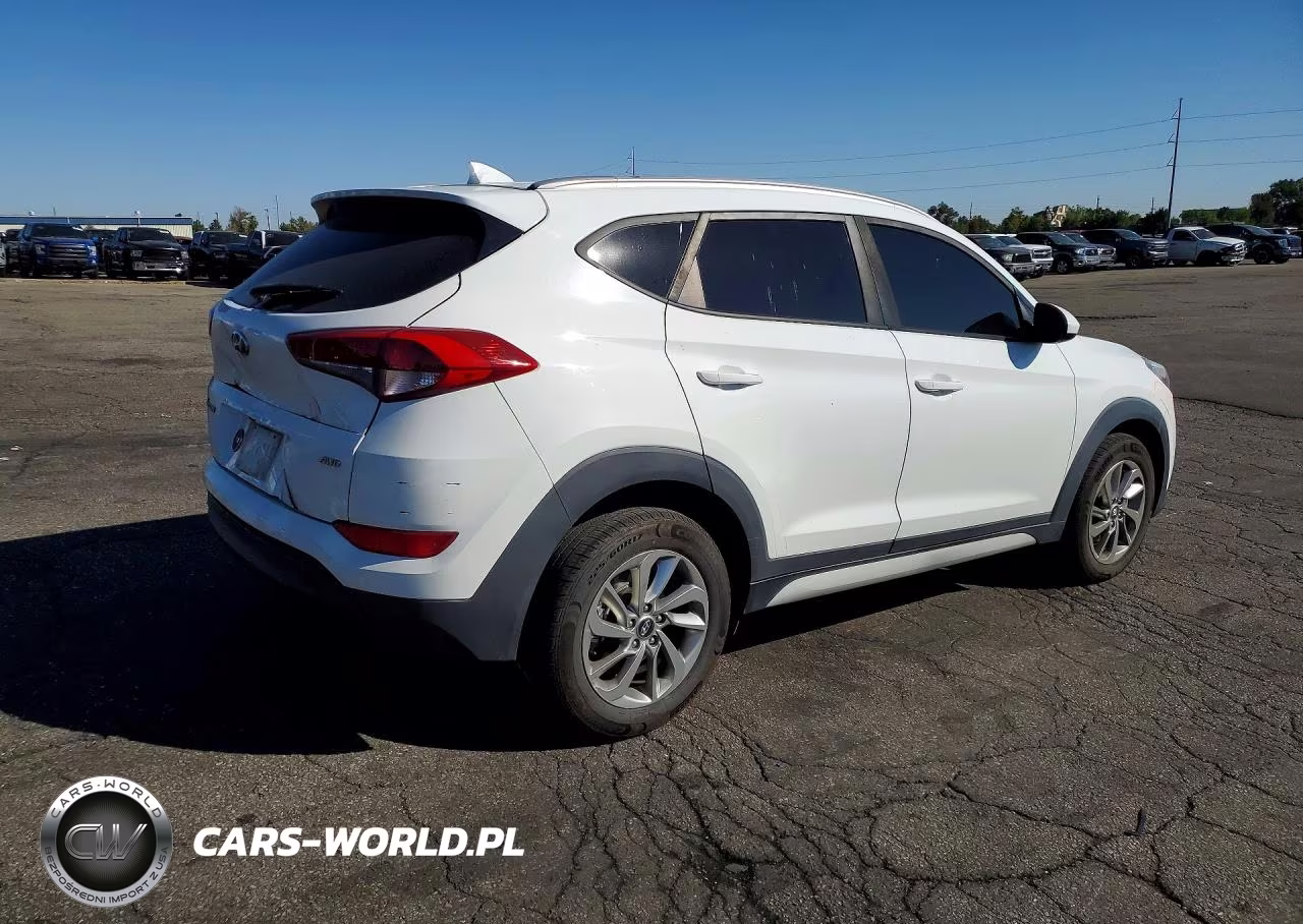 2018 Hyundai Tucson Sel VIN:KM8J3CA42JU728035 - 3
