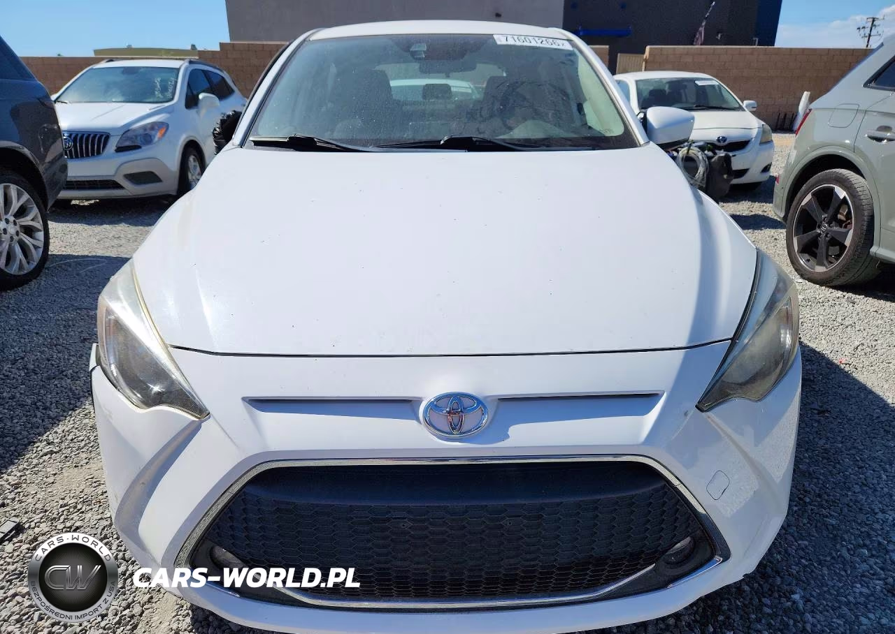 2020 Toyota Yaris Hatchback Le VIN:3MYDLBJV7LY700317 - 5