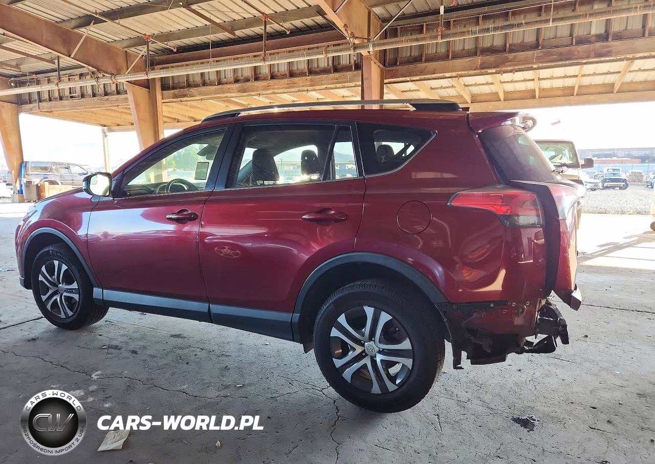 2018 Toyota Rav4 Le VIN:JTMBFREV9JD229724 - 2
