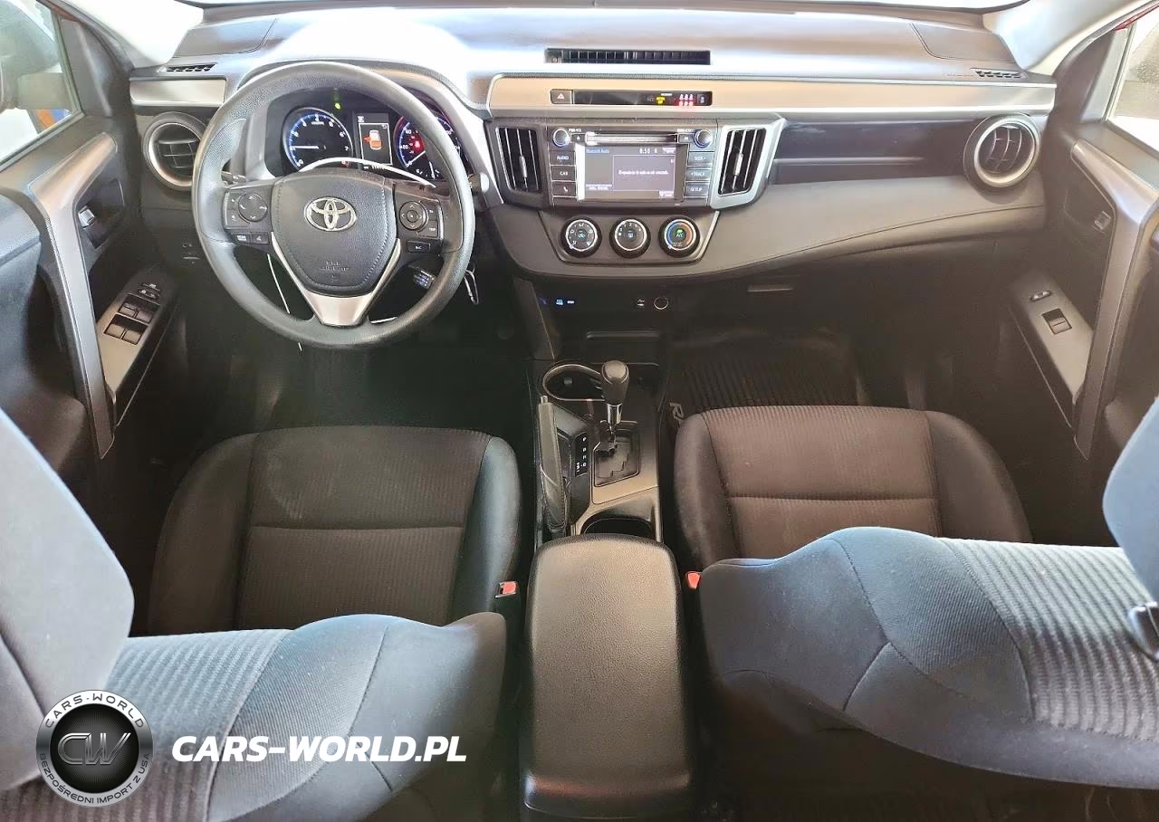 2018 Toyota Rav4 Le VIN:JTMBFREV9JD229724 - 8