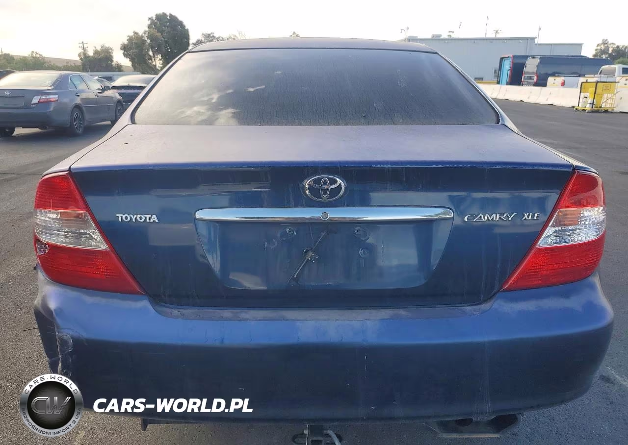 2002 Toyota Camry VIN:4T1BE30KX2U625722 - 6