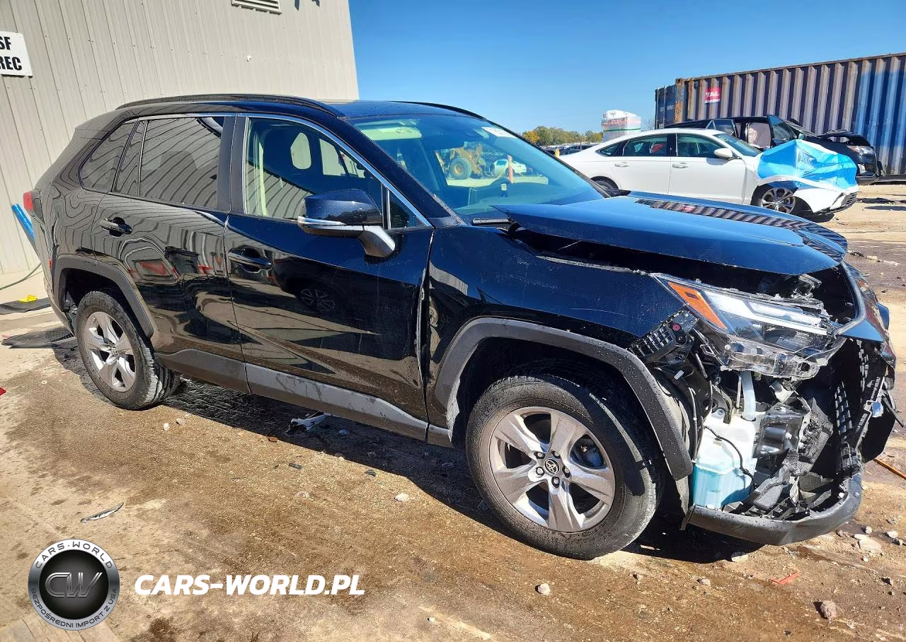 2023 Toyota Rav4 Xle VIN:JTMP1RFV5PD095497 - 4
