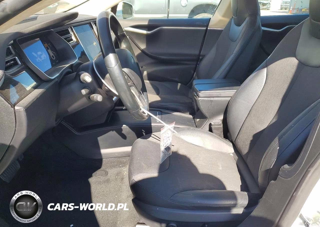 2016 Tesla Model S VIN:5YJSA1E17GF162281 - 7