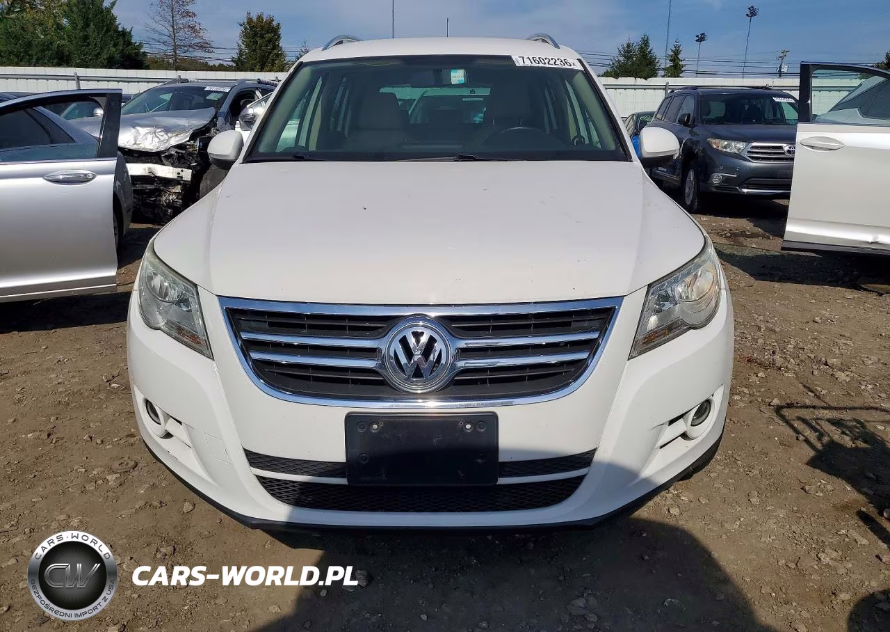 2011 Volkswagen Tiguan S VIN:WVGBV7AX1BW557462 - 5