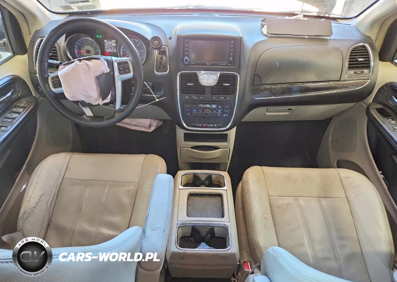 2013 Chrysler Town & Country Touring VIN:2C4RC1BG4DR584445 - 8