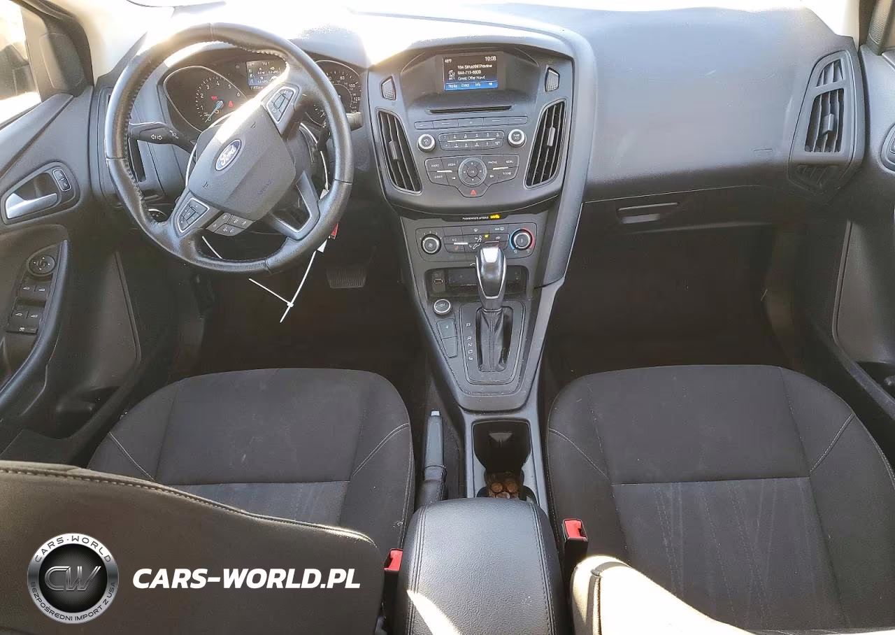 2015 Ford Focus Se VIN:1FADP3F23FL258839 - 8