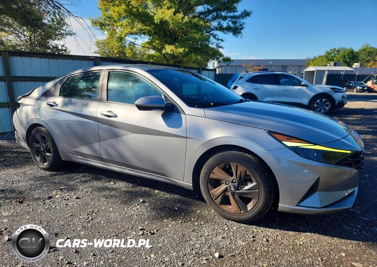 2023 Hyundai Elantra Sel VIN:5NPLM4AG4PH103472 - 4