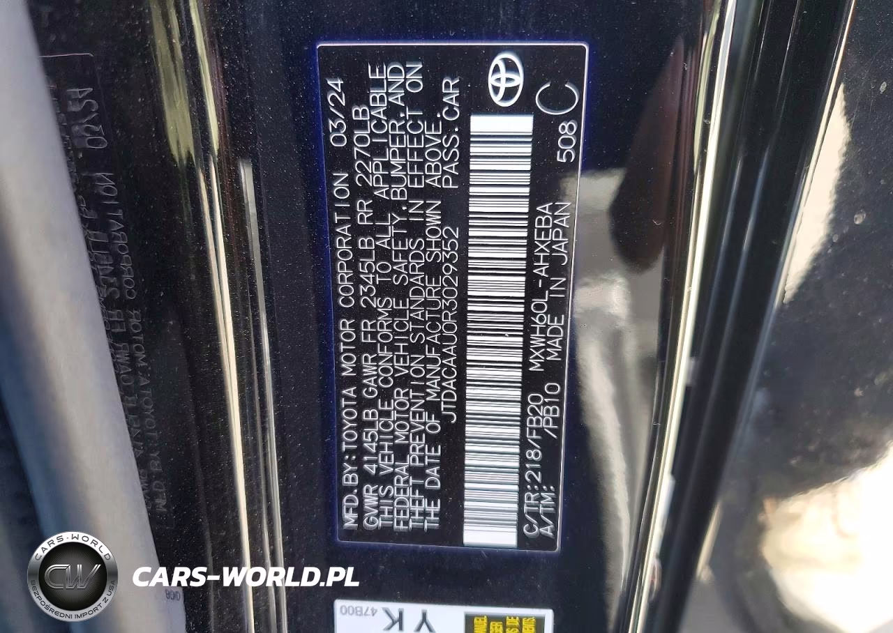 2024 Toyota Prius Le VIN:JTDACAAU0R3029352 - 12