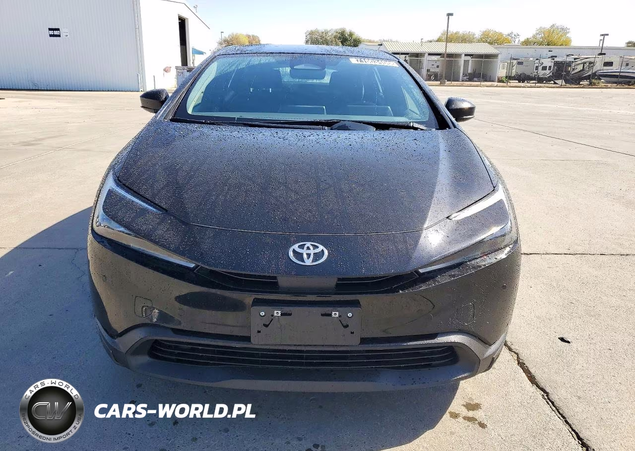 2024 Toyota Prius Le VIN:JTDACAAU0R3029352 - 5