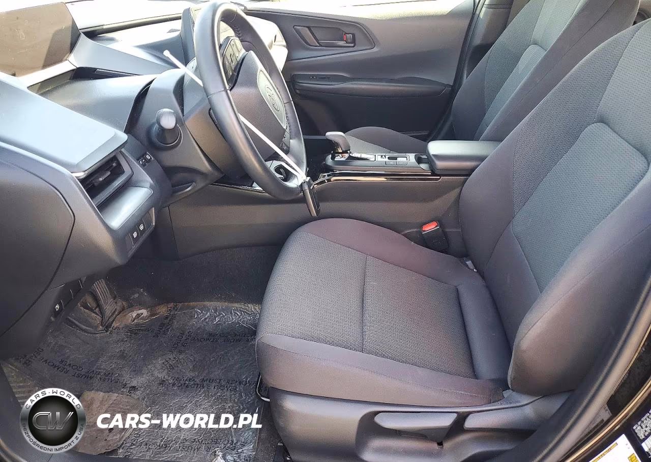 2024 Toyota Prius Le VIN:JTDACAAU0R3029352 - 7