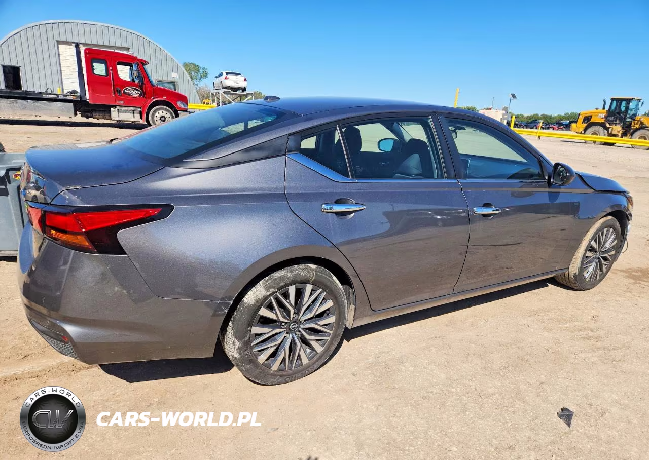 2025 Nissan Altima Sv VIN:1N4BL4DV9SN404701 - 3