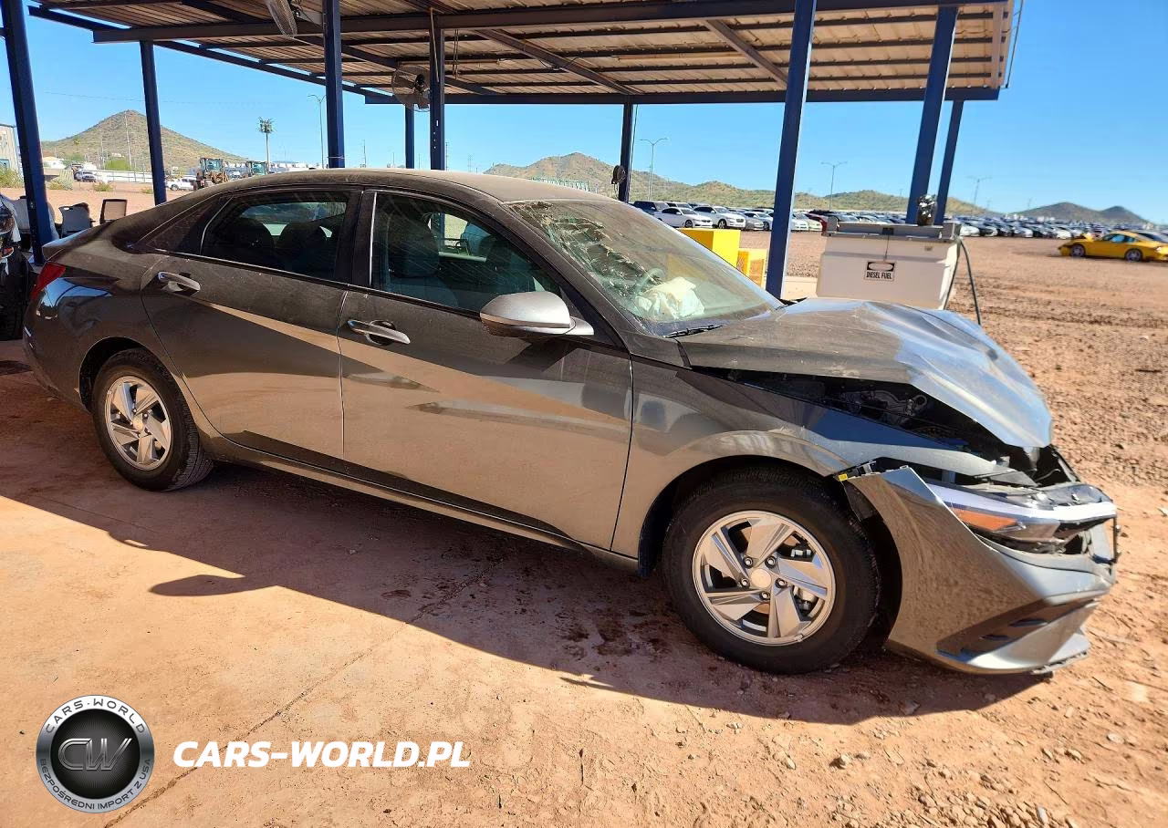 2026 Hyundai Elantra Se VIN:KMHLL4DGXTU264726 - 4