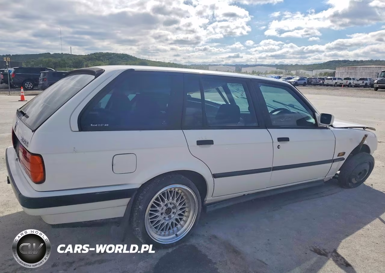 1988 BMW 320I VIN:WBAAH620903819050 - 3