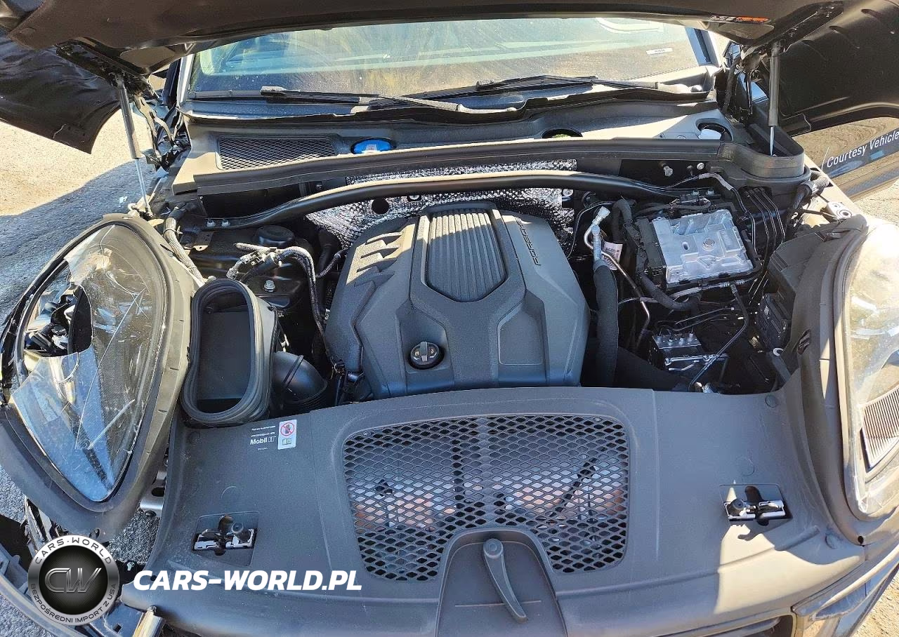 2026 Porsche Macan Base VIN:WP1AA2A57TLB13260 - 12