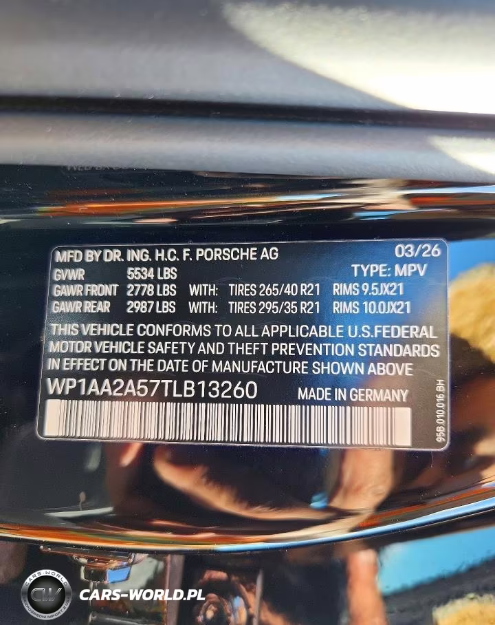 2026 Porsche Macan Base VIN:WP1AA2A57TLB13260 - 13
