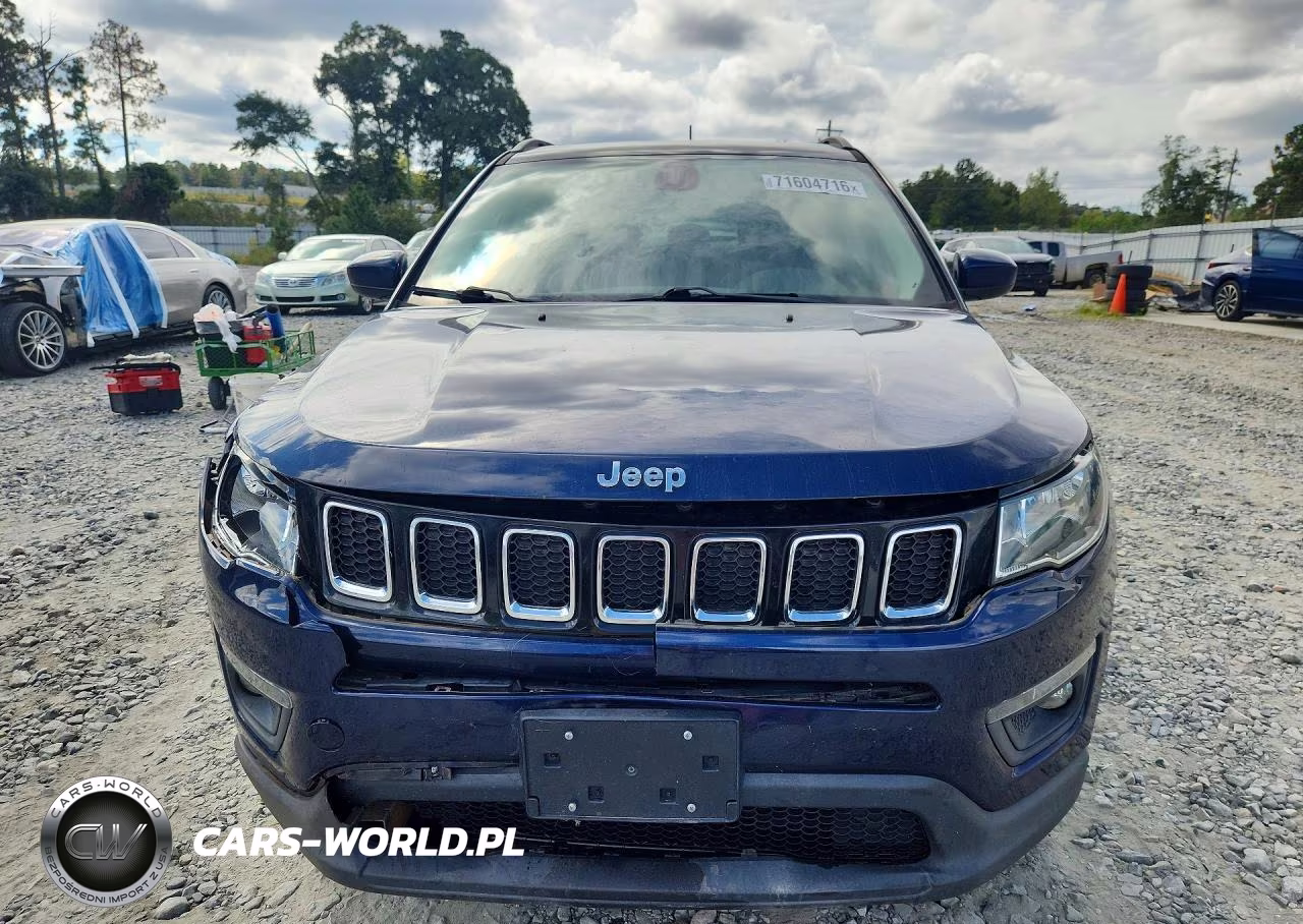 2018 Jeep Compass Latitude VIN:3C4NJDBB8JT434809 - 5
