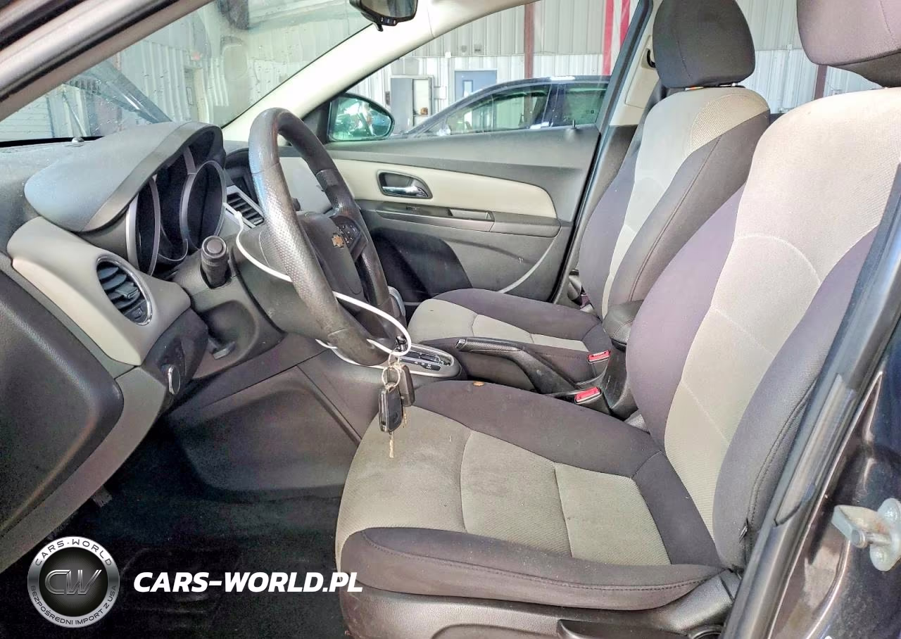2014 Chevrolet Cruze Ls VIN:1G1PA5SG0E7171776 - 7