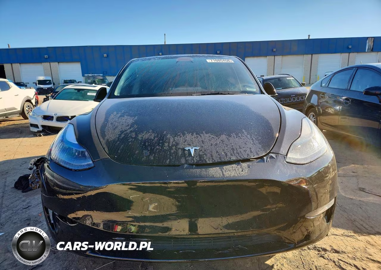 2021 Tesla Model Y VIN:5YJYGDEF6MF137101 - 5