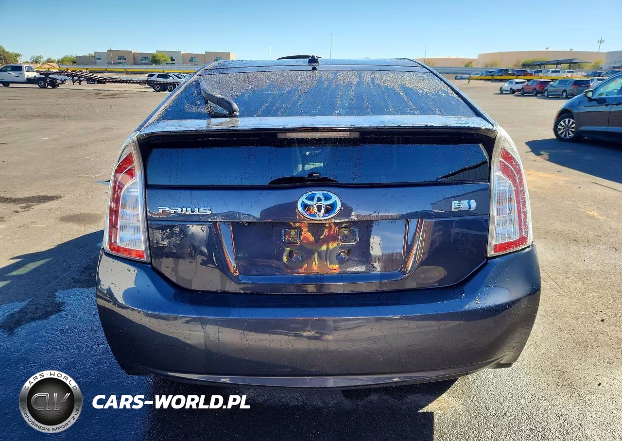 2012 Toyota Prius Three VIN:JTDKN3DU5C1535624 - 6