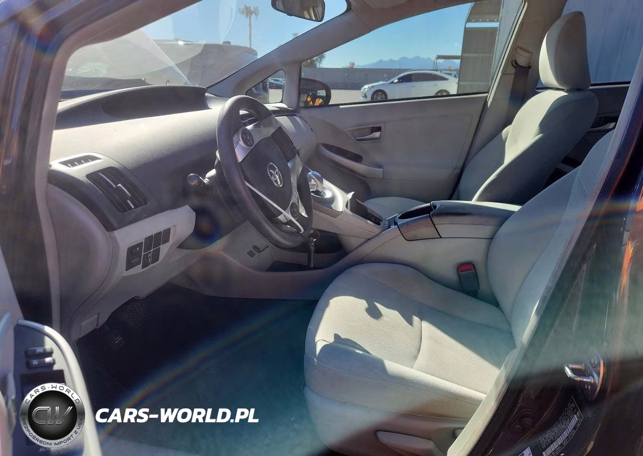 2012 Toyota Prius Three VIN:JTDKN3DU5C1535624 - 7