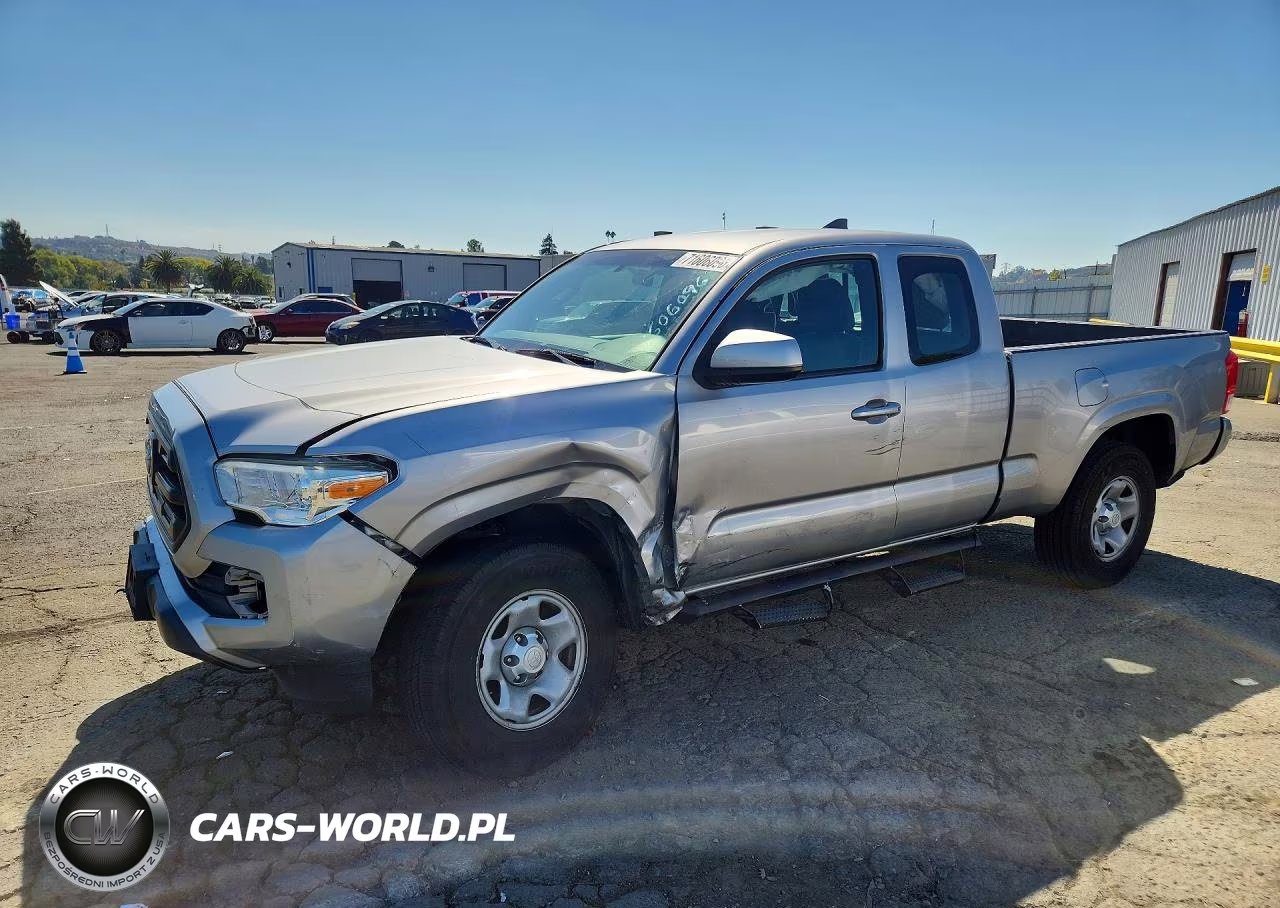 2017 Toyota Tacoma Sr