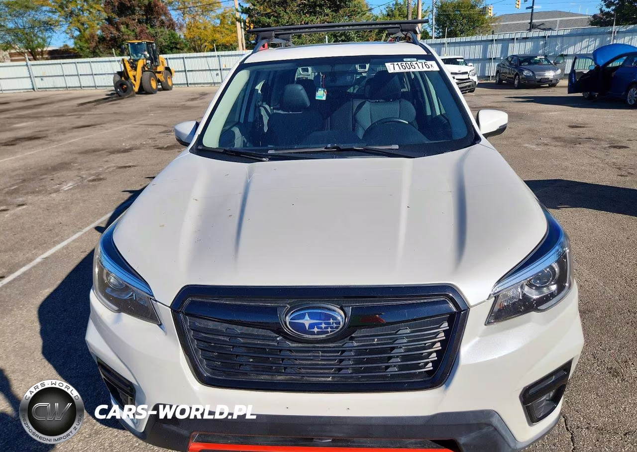 2019 Subaru Forester Sport VIN:JF2SKAPC9KH489996 - 5
