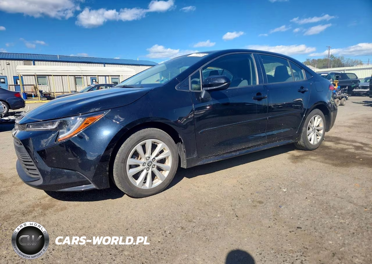 2023 Toyota Corolla Le – zdjęcie 1 z 12