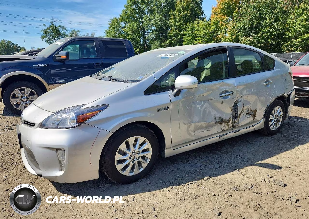 2015 Toyota Prius Plug-In Hybrid Base VIN:JTDKN3DP9F3068940 - 1