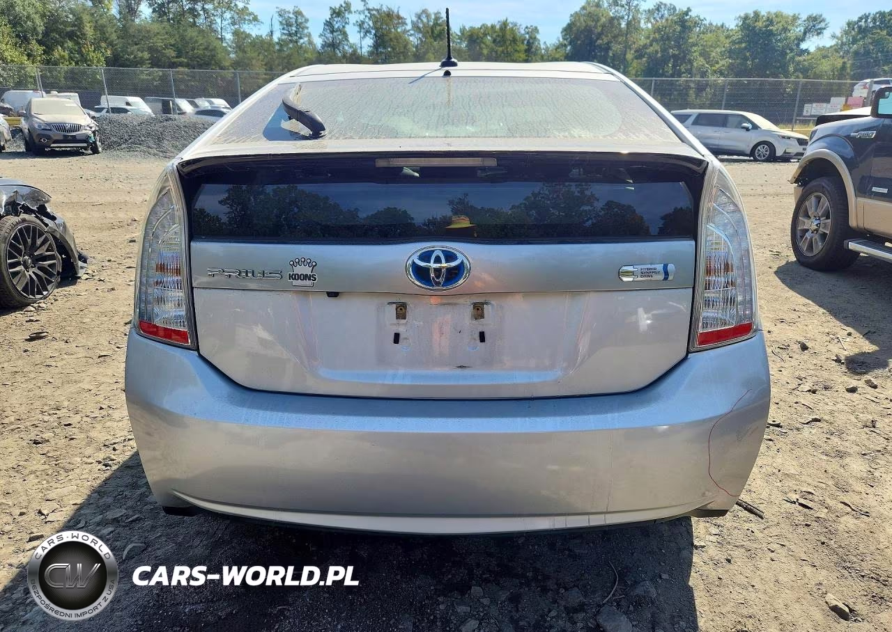 2015 Toyota Prius Plug-In Hybrid Base VIN:JTDKN3DP9F3068940 - 6
