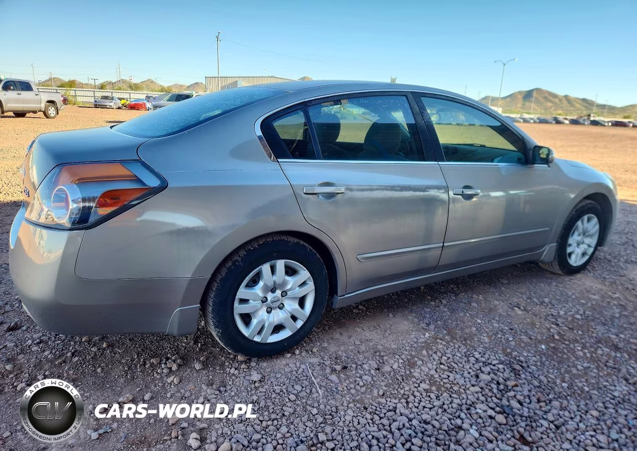 2012 Nissan Altima 2.5 VIN:1N4AL2AP1CN576888 - 3