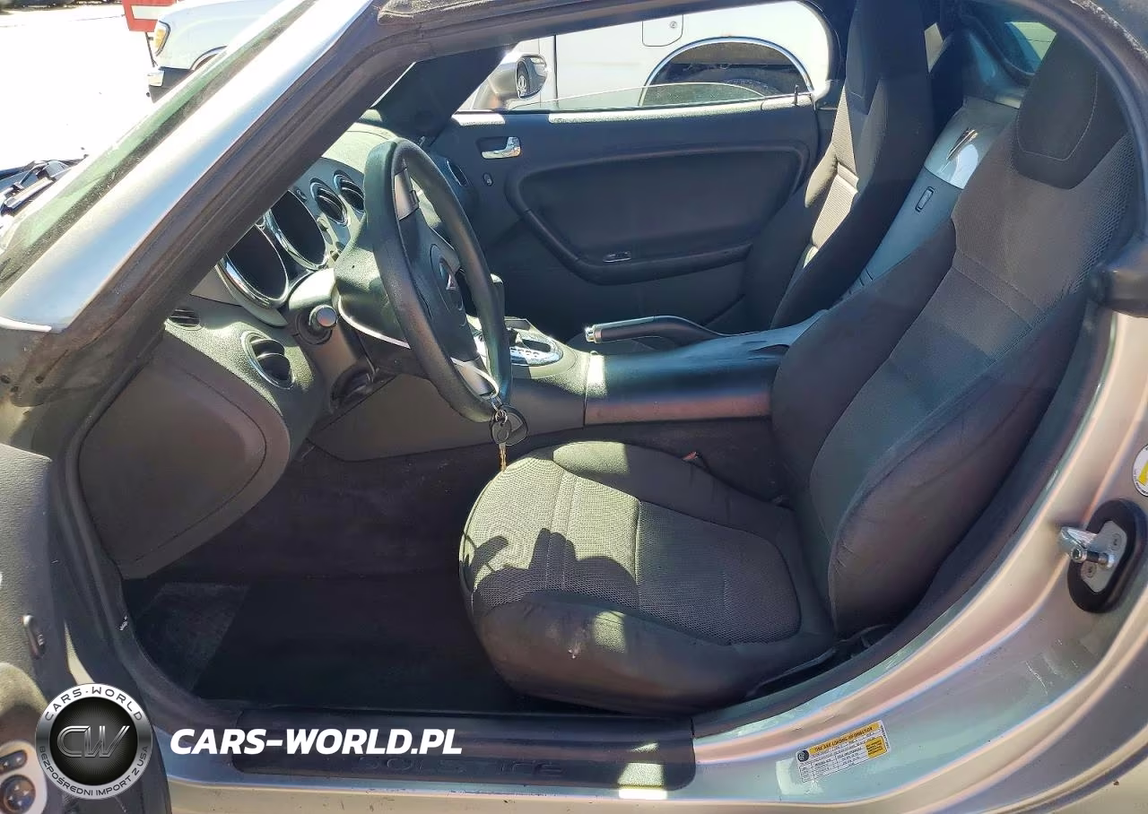 2007 Pontiac Solstice VIN:1G2MB35B37Y120933 - 7