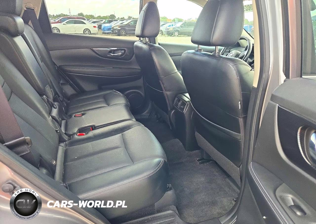 2018 Nissan Rogue Sl VIN:JN8AT2MV4JW342552 - 11