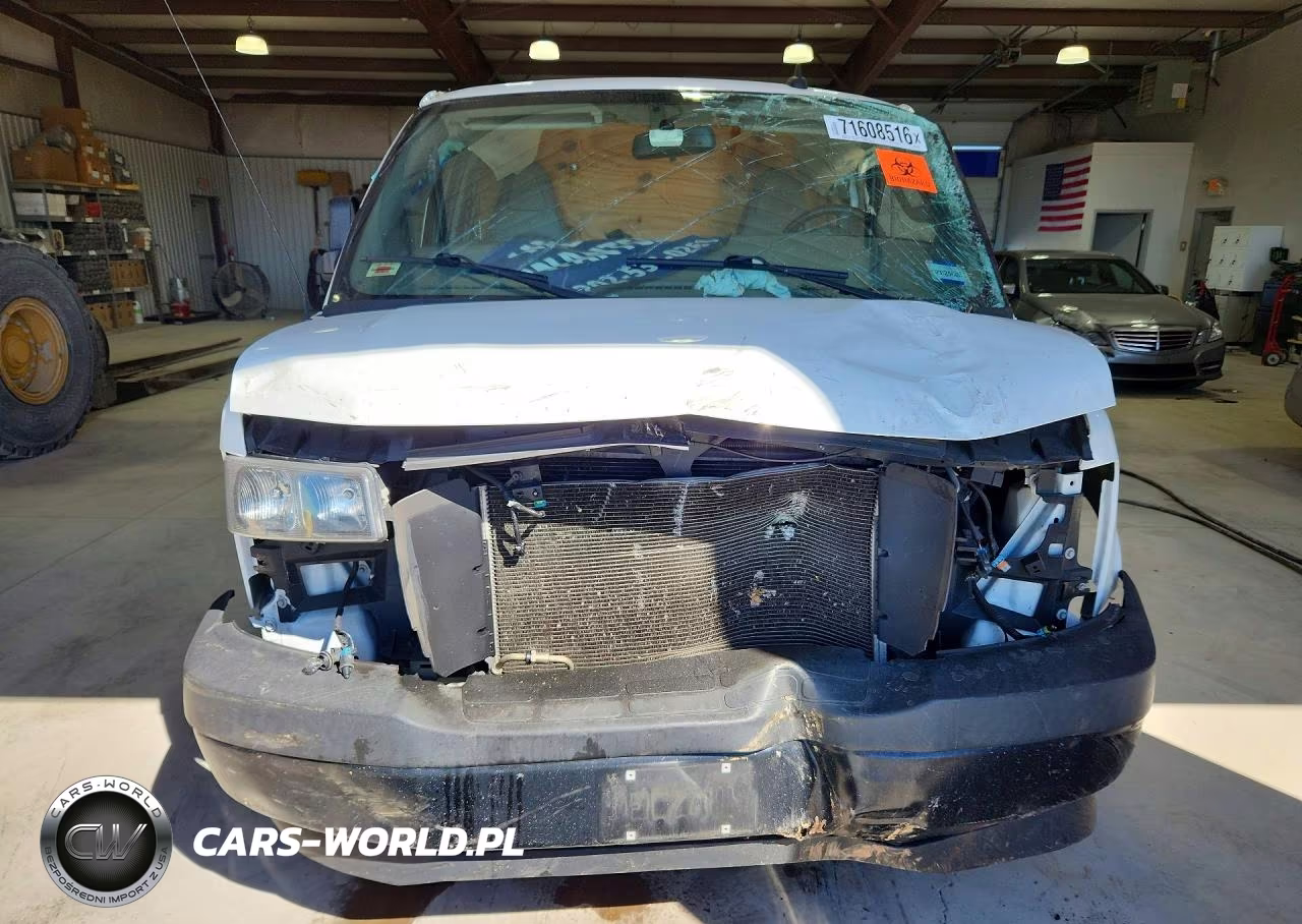 2021 Chevrolet Express G2500 VIN:1GCWGAF74M1168238 - 5