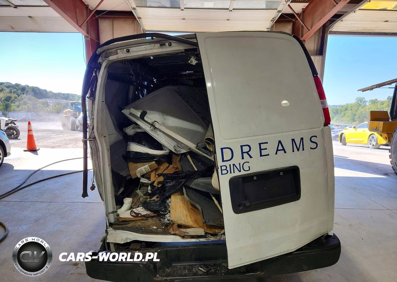 2021 Chevrolet Express G2500 VIN:1GCWGAF74M1168238 - 6