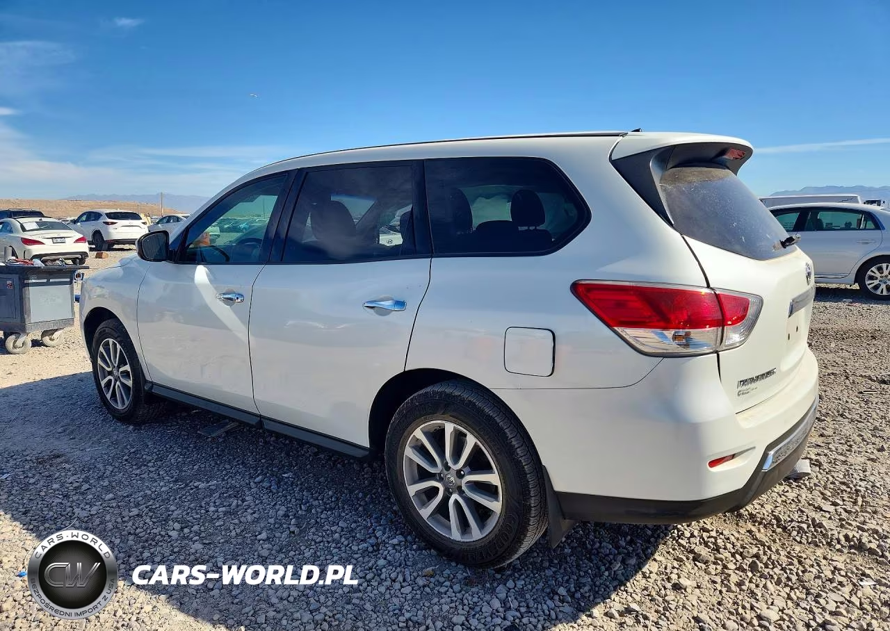 2015 Nissan Pathfinder S VIN:5N1AR2MM1FC620443 - 2
