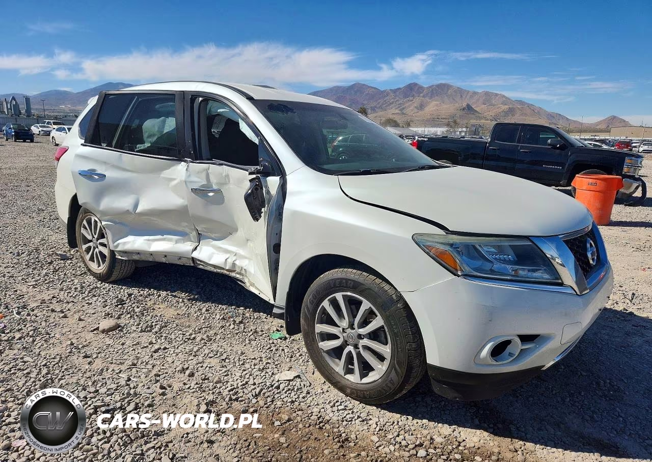 2015 Nissan Pathfinder S VIN:5N1AR2MM1FC620443 - 4