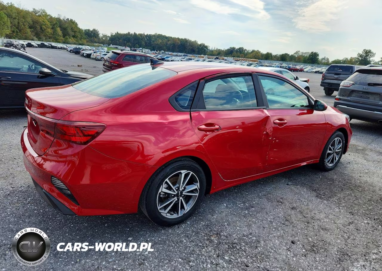 2022 Kia Forte Lxs VIN:3KPF24AD9NE458938 - 3