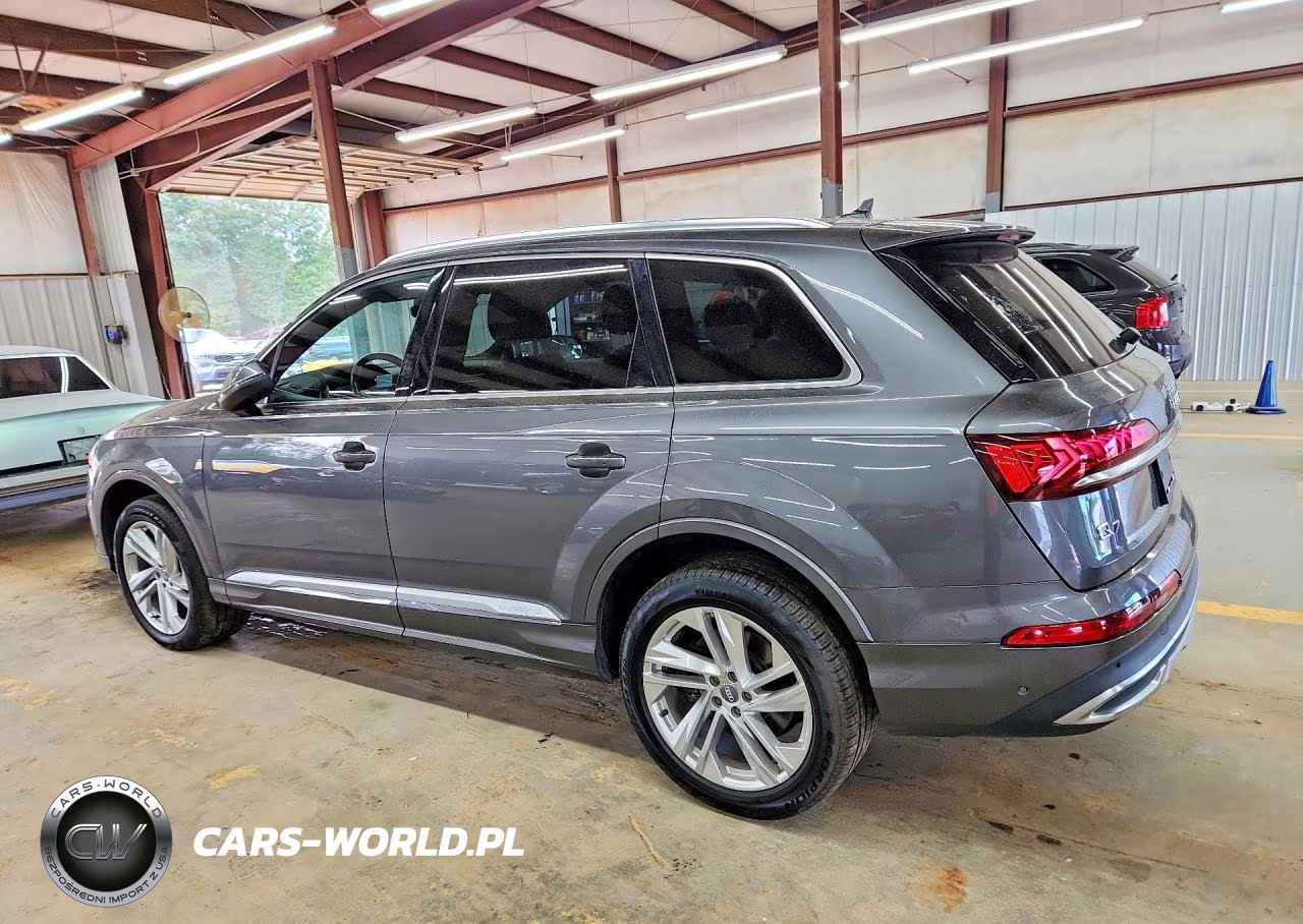 2021 Audi Q7 Premium Plus VIN:WA1LXAF71MD011438 - 2