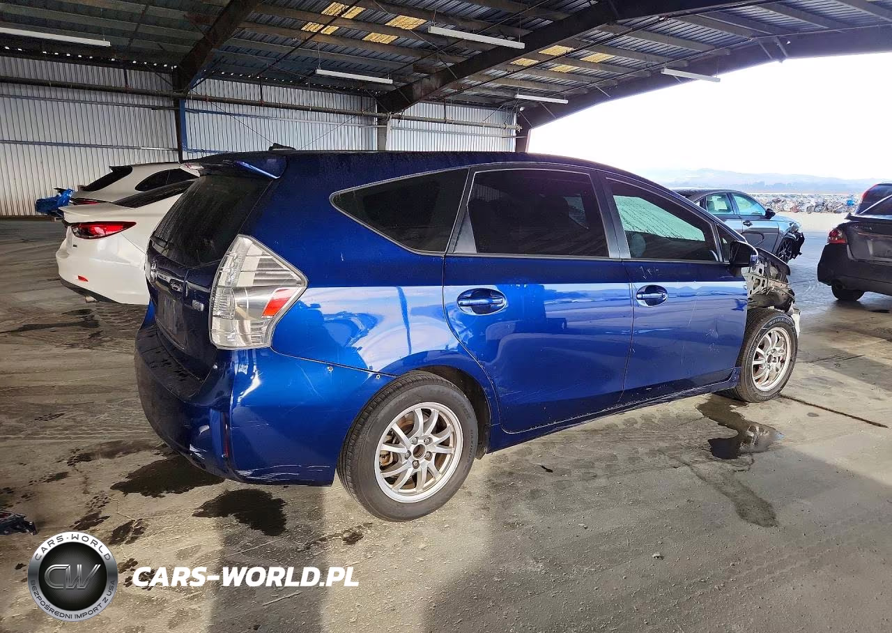 2013 Toyota Prius V Three VIN:JTDZN3EU3D3193237 - 3