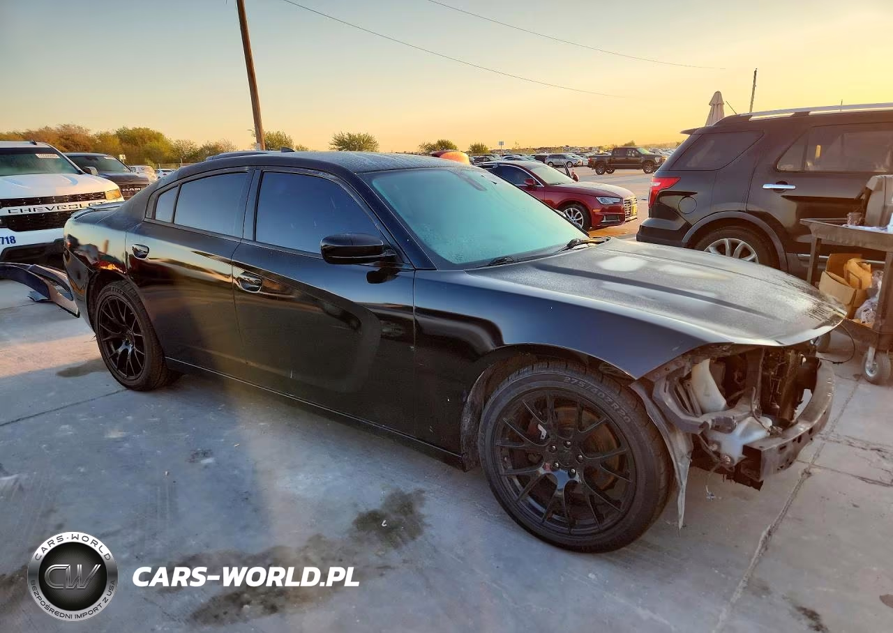 2016 Dodge Charger R VIN:2C3CDXCT4GH234877 - 4