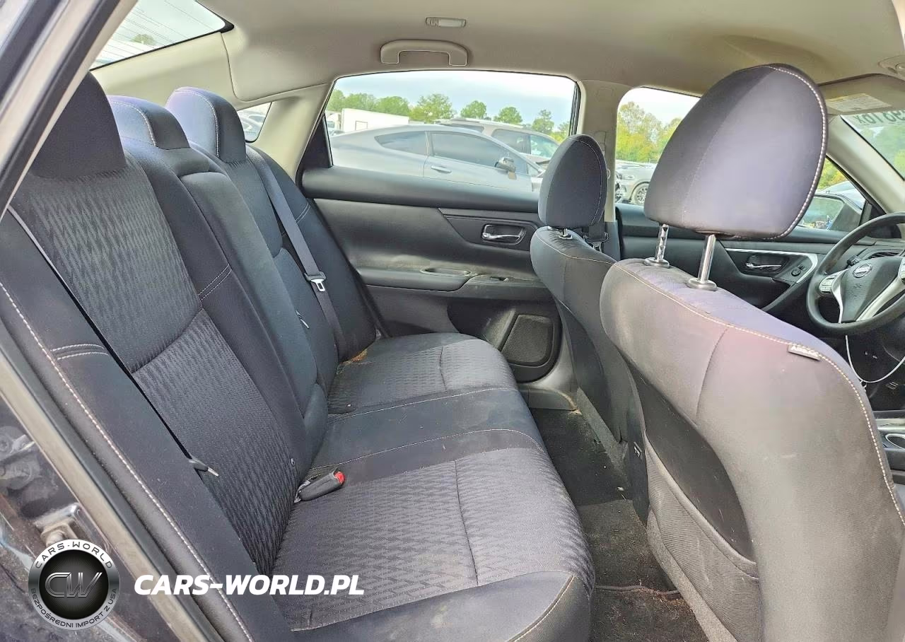 2018 Nissan Altima 2.5 S VIN:1N4AL3AP4JC116364 - 10