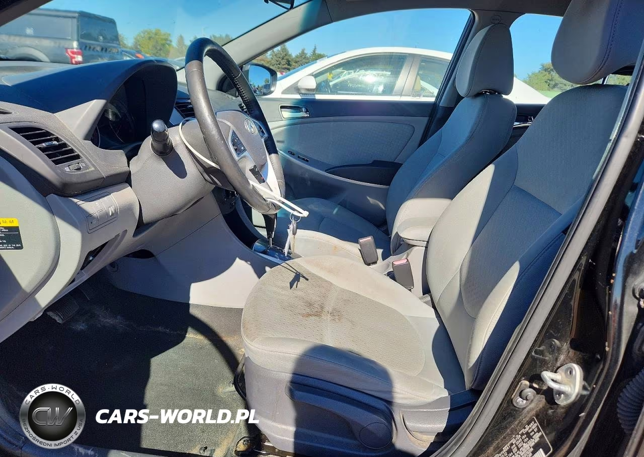 2013 Hyundai Accent Se VIN:KMHCU5AE3DU076394 - 7