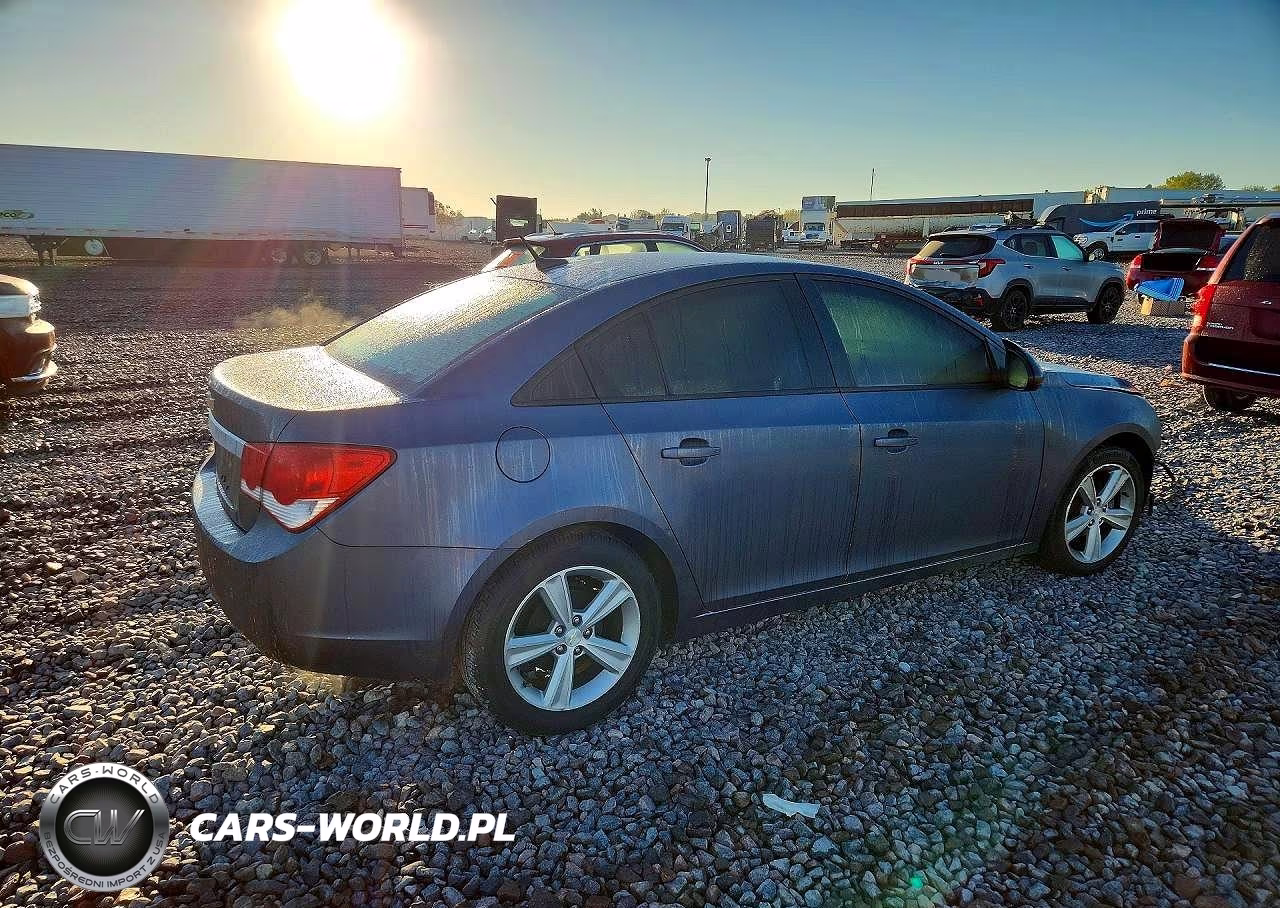 2013 Chevrolet Cruze Ls VIN:1G1PA5SH1D7258657 - 3
