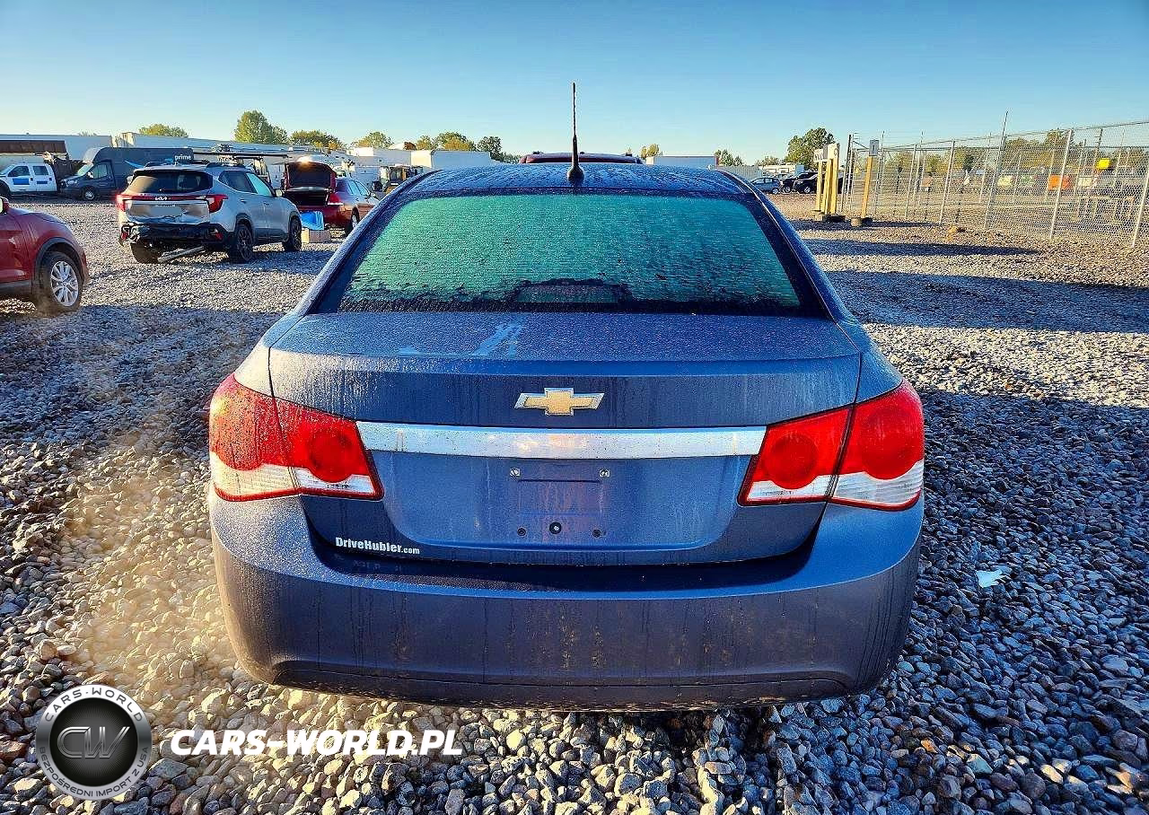 2013 Chevrolet Cruze Ls VIN:1G1PA5SH1D7258657 - 6